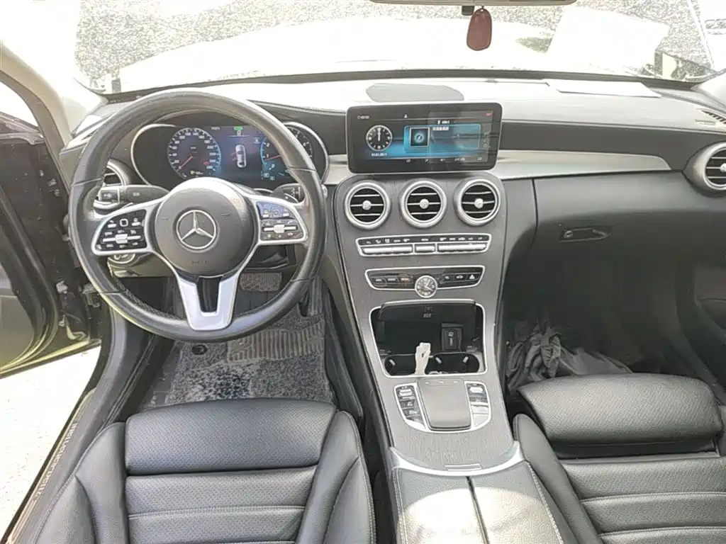 Mercedes-Benz C-Class 2020 — фото 10