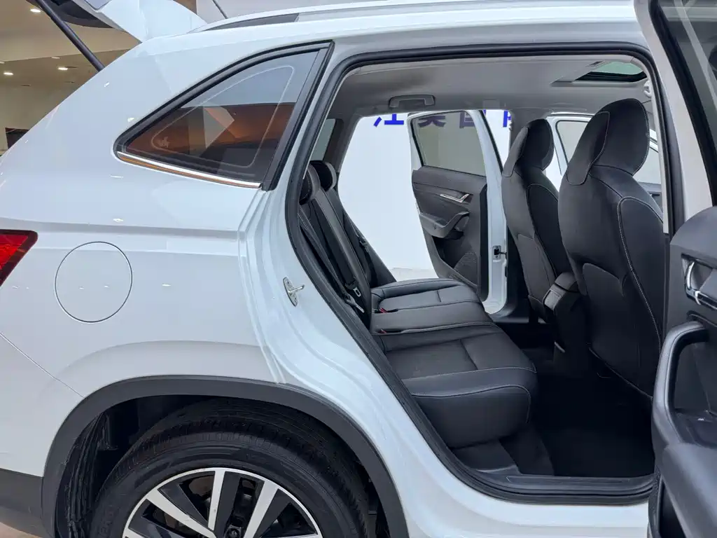 Skoda Kamiq 2023 — фото 19