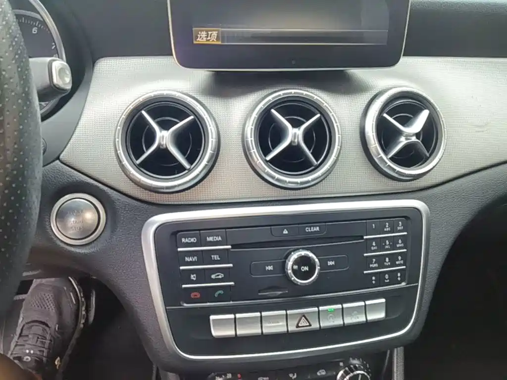 Mercedes-Benz CLA 2017 — фото 13