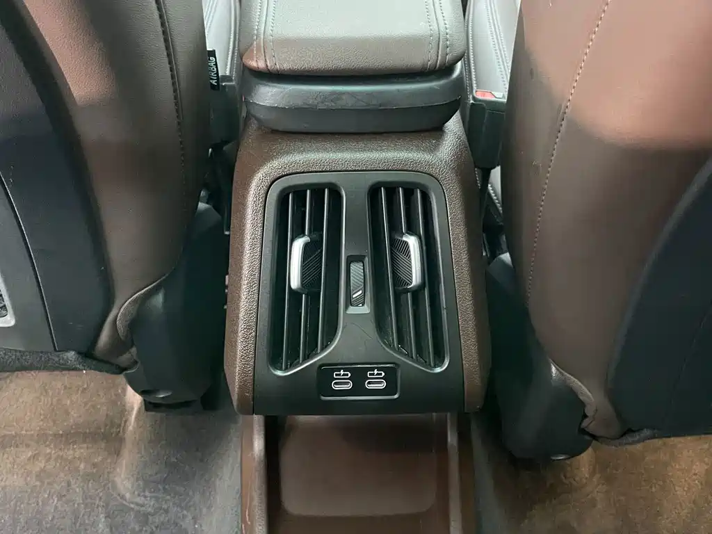 BMW X1 2023 — фото 17