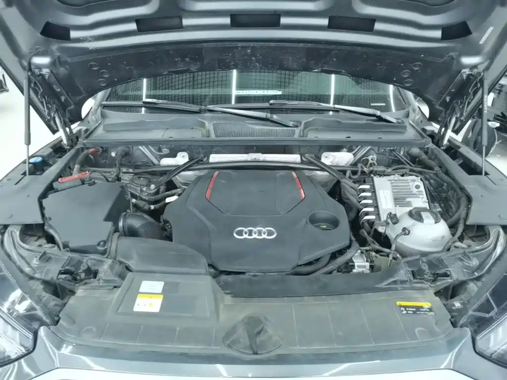Audi SQ5 2023 — фото 20