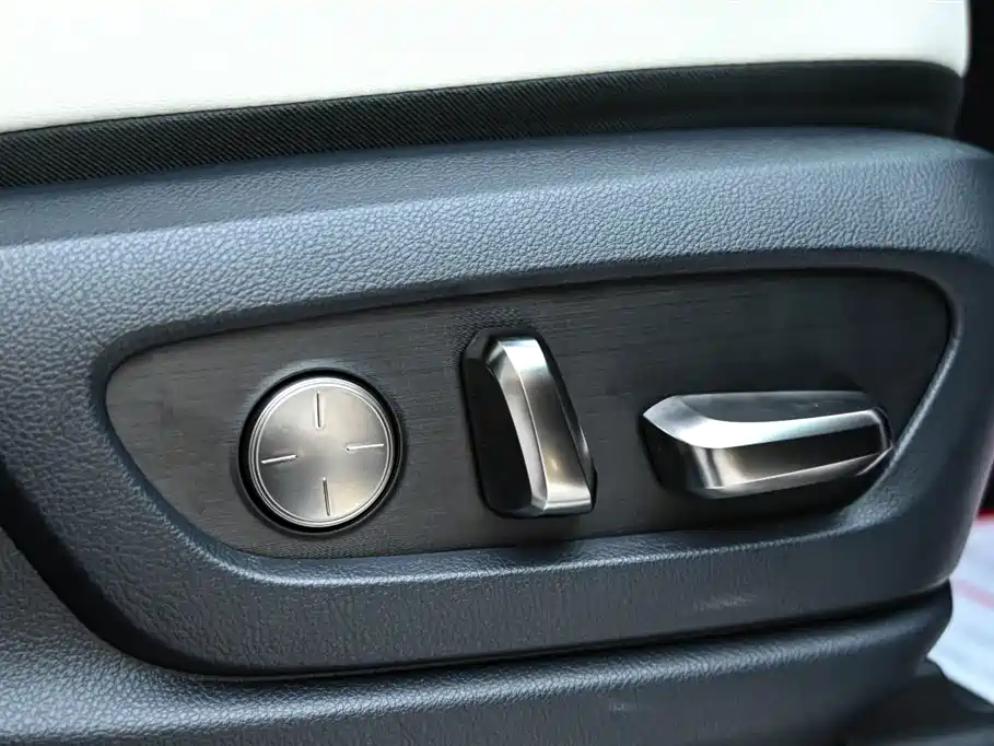 Lexus LX 2024 — фото 23