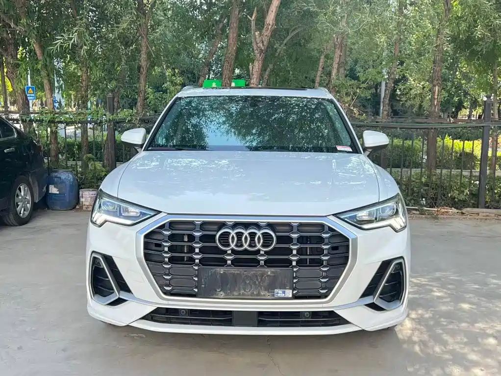 Audi Q3 2021