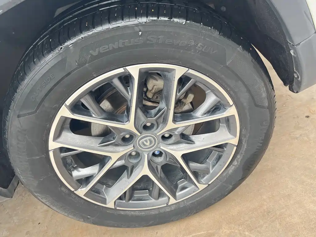 Changan CS75 PLUS 2022 — фото 11