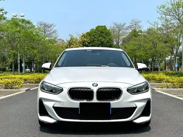 BMW 1 Series 2023