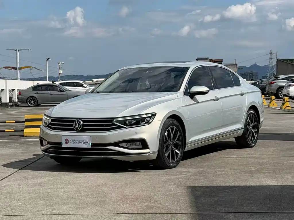 Volkswagen Magotan 2021