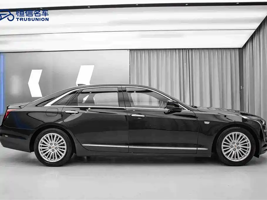 Cadillac CT6 2022 — фото 4