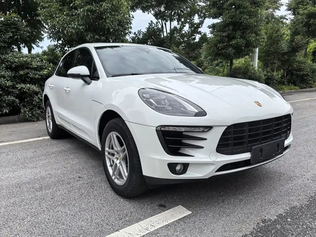 Porsche Macan 2018 — фото 3