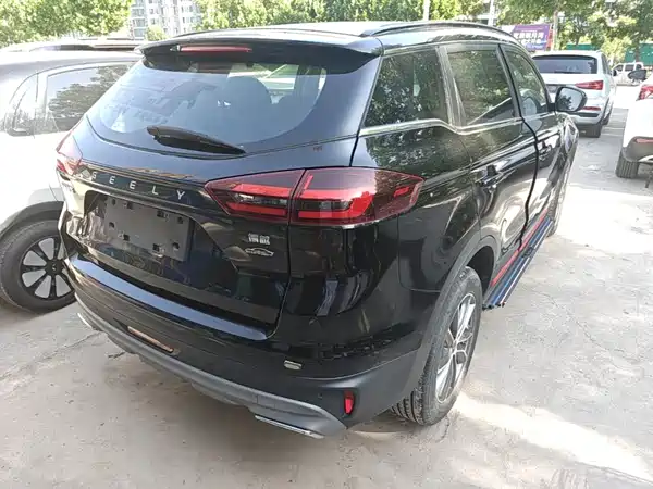 Geely Boyue 2021