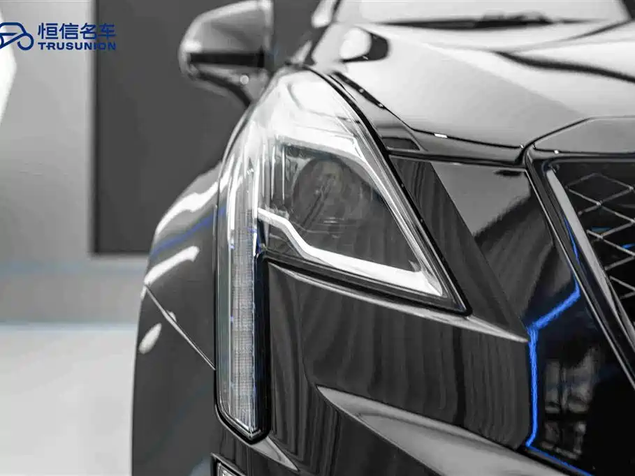 Cadillac XT5 2024 — фото 10
