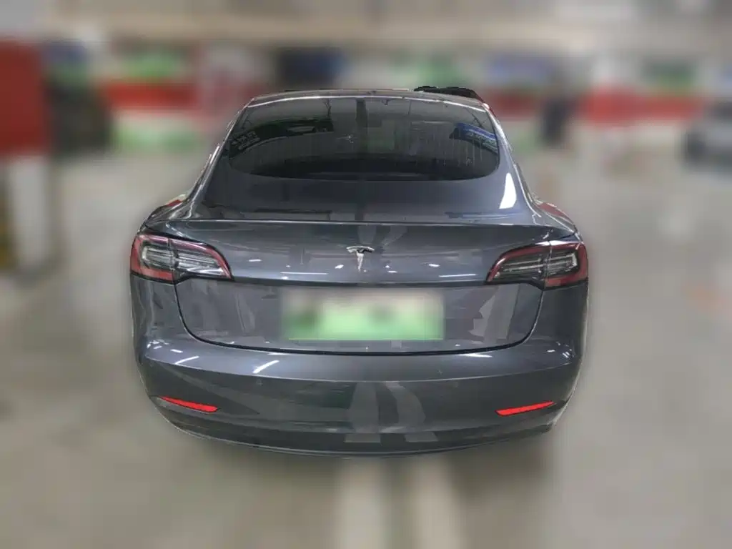 Tesla Model 3 2019 — фото 10