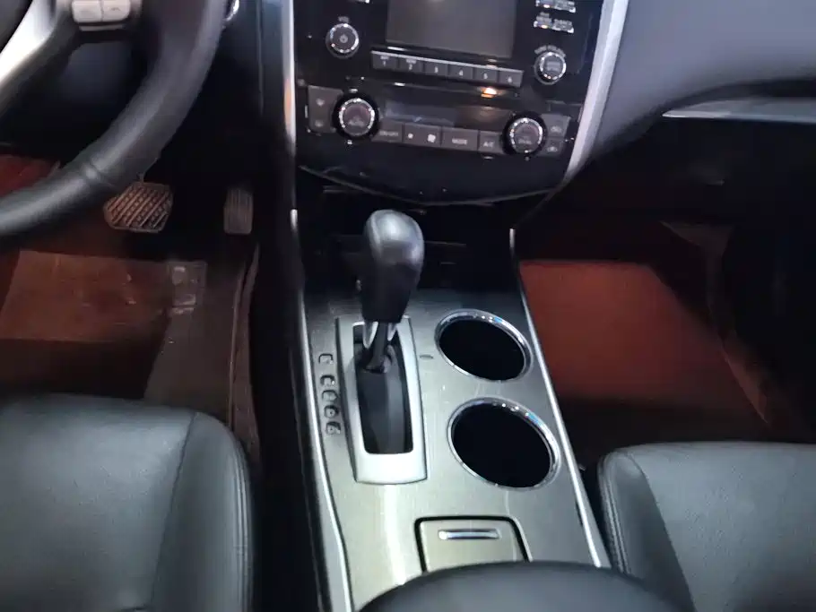 Nissan Teana 2015 — фото 16