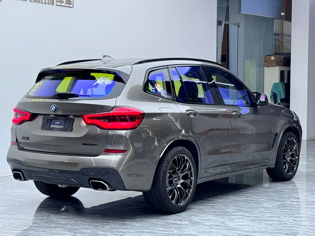 BMW X3 2021