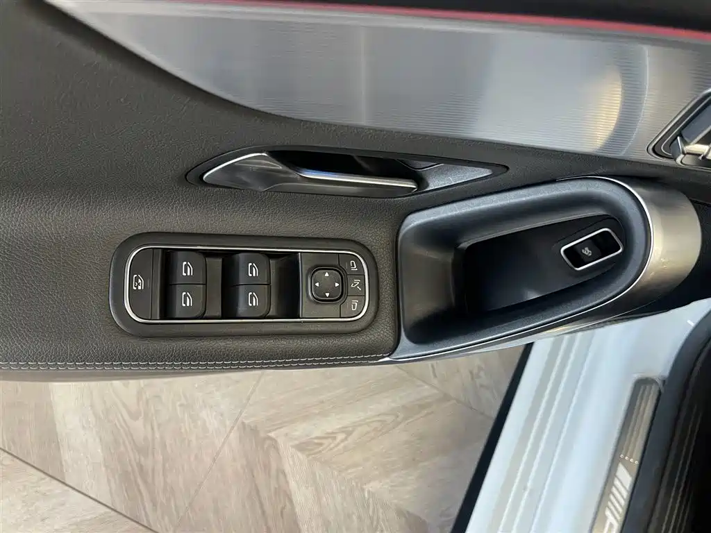 Mercedes-Benz A-Class AMG 2021 — фото 21