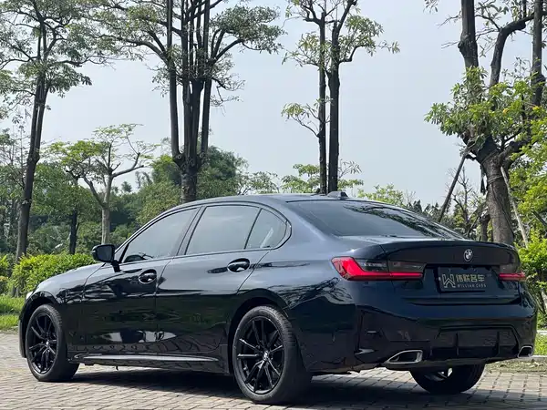 BMW 3 Series 2025