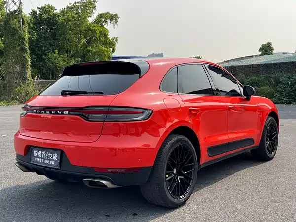 Porsche Macan 2020