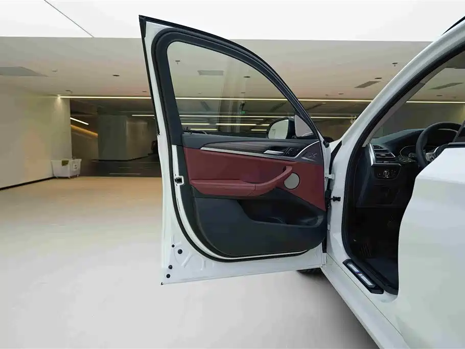 BMW X3 2025 — фото 17
