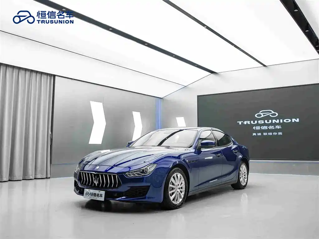Maserati Ghibli 2021 — фото 3