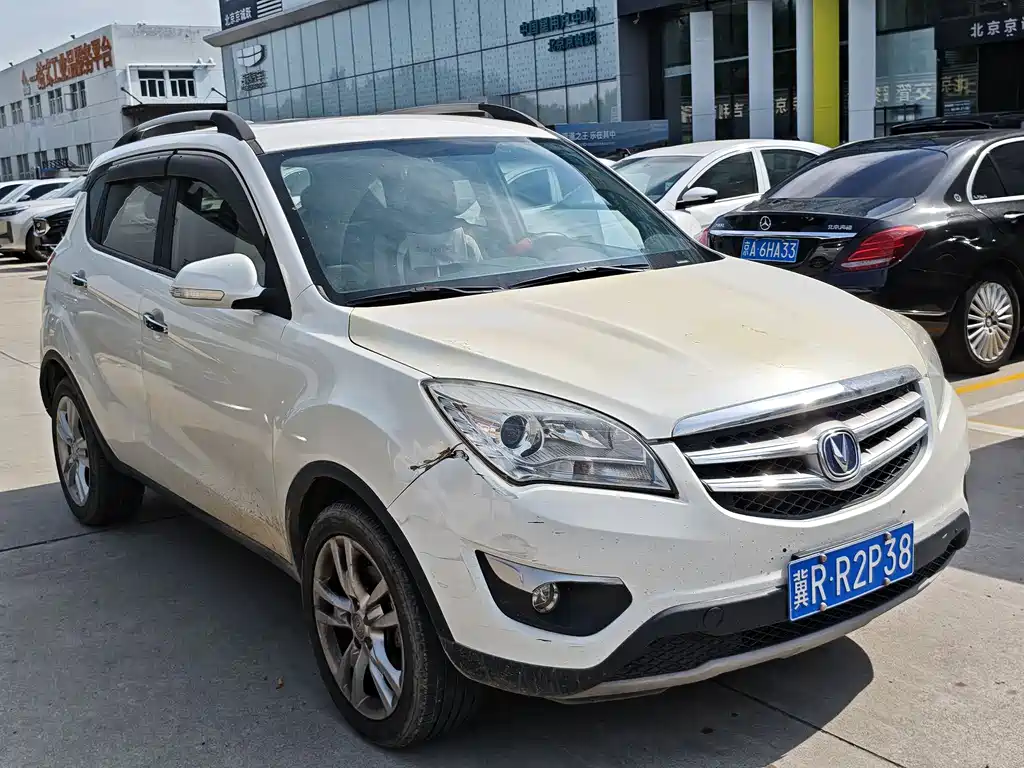 Changan CS35 2015 — фото 4