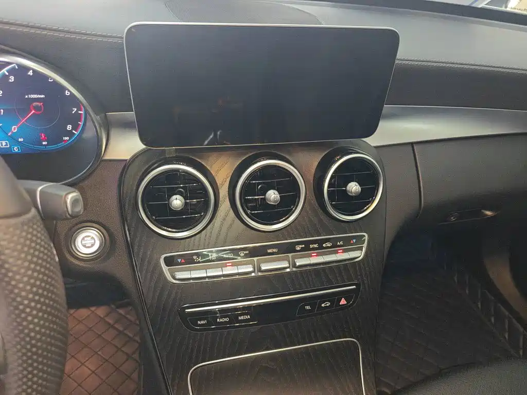 Mercedes-Benz C-Class 2021 — фото 10