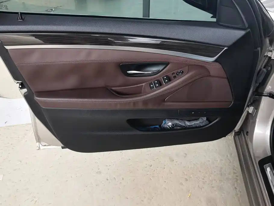 BMW 5 Series 2016