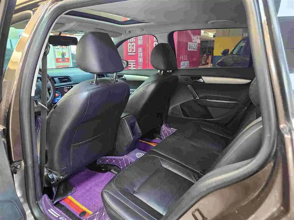 Volkswagen Gran Lavida 2015