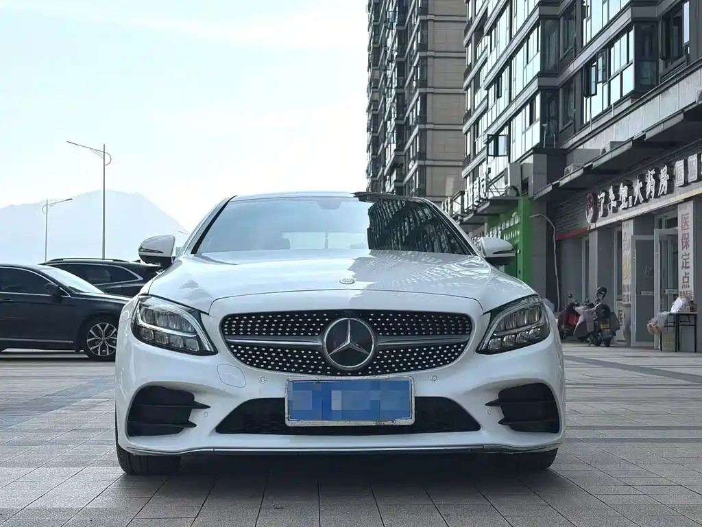Mercedes-Benz C-Class 2019 — фото 2