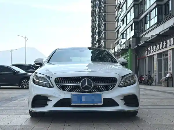 Mercedes-Benz C-Class 2019