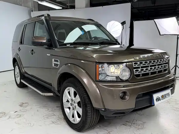 Land Rover Discovery 2013