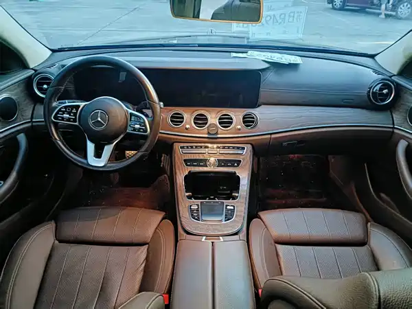 Mercedes-Benz E-Class 2019