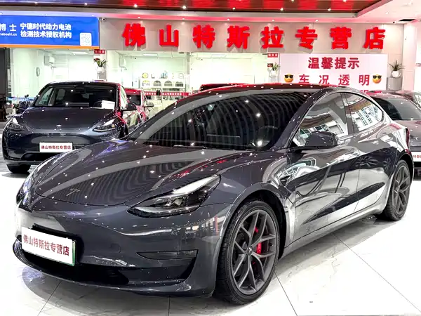 Tesla Model 3 2023