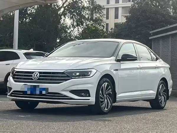 Volkswagen Sagitar 2022