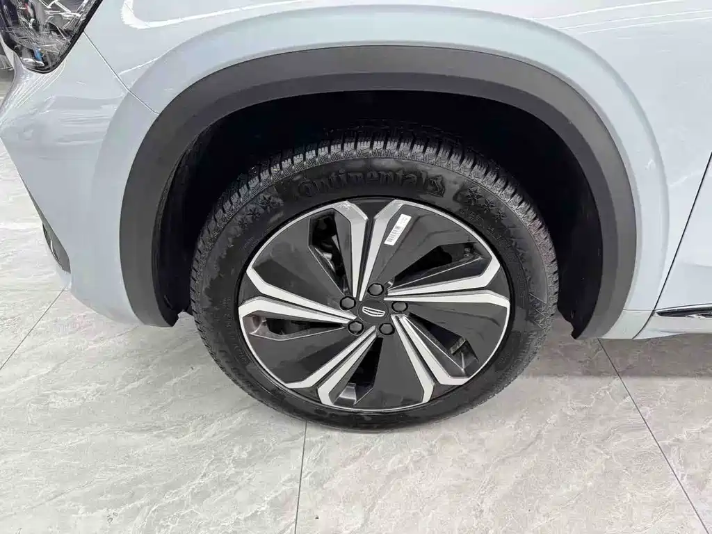 Geely Xingyue L 2023 — фото 23