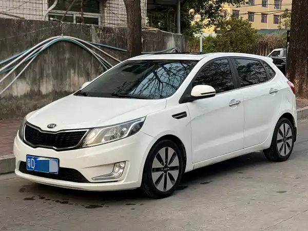 Kia K2 2012