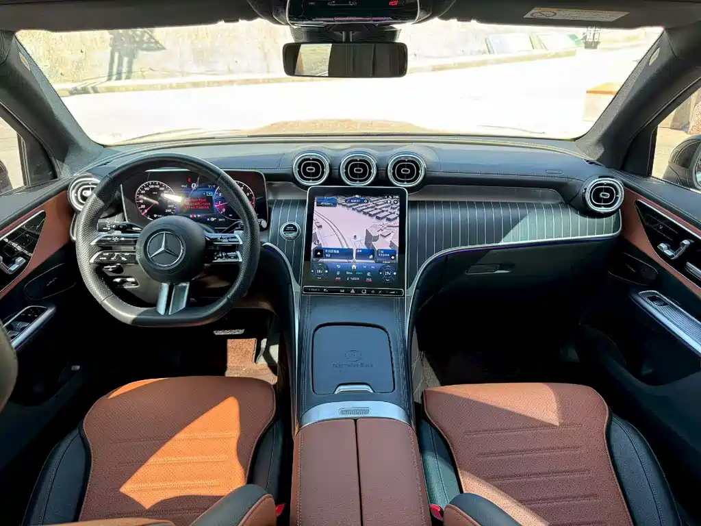 Mercedes-Benz GLC 2024