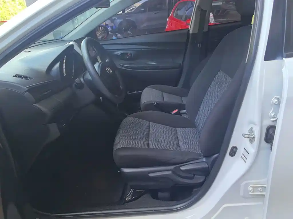 Toyota Vios FS 2017 — фото 15