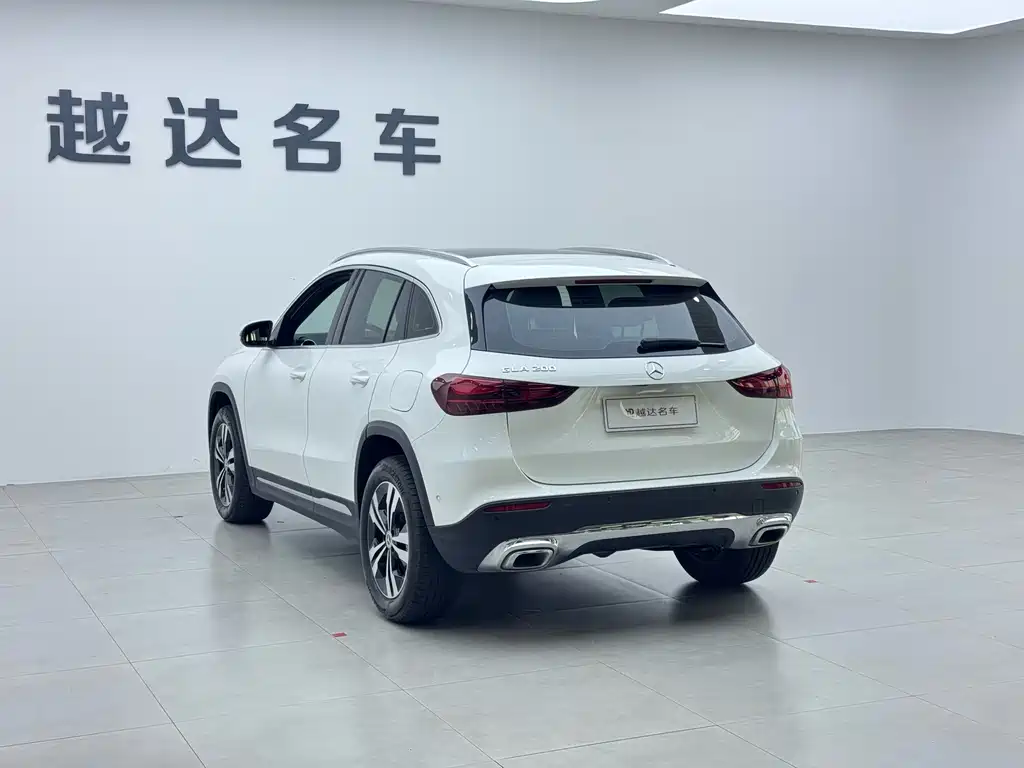 Mercedes-Benz GLA 2025 — фото 21