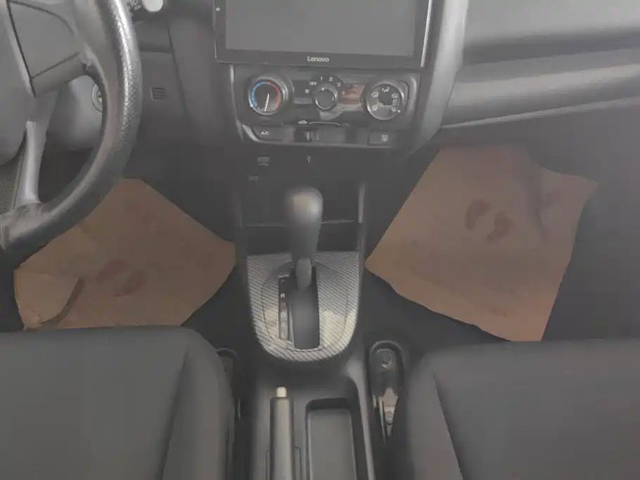 Honda Fit 2014 — фото 16