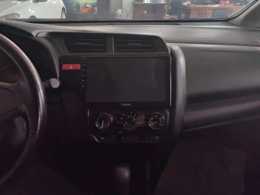 Honda Fit 2014 — фото 13