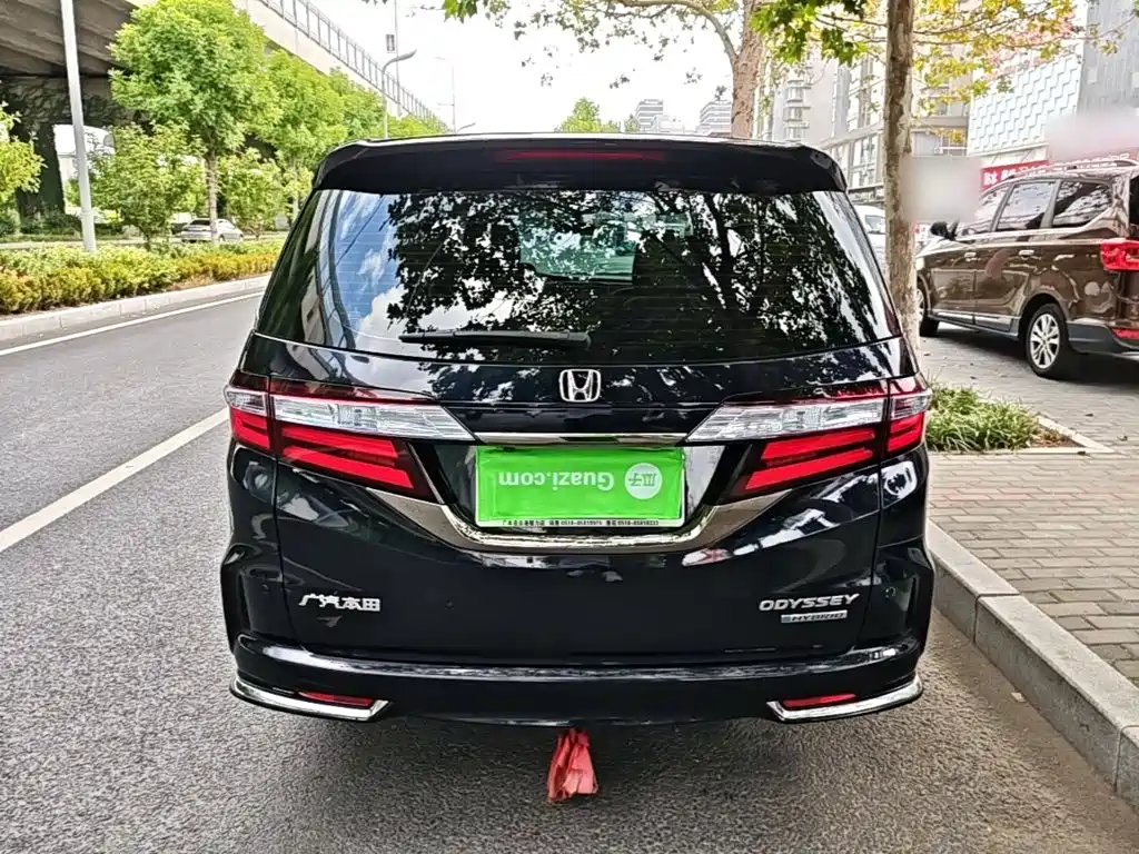 Honda Odyssey 2021 — фото 6
