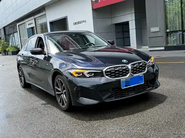 BMW 3 Series 2025