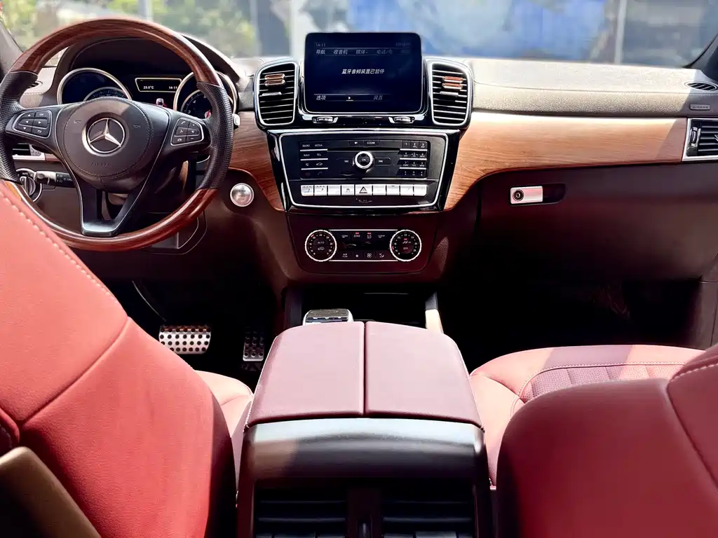 Mercedes-Benz GLS 2019 — фото 30