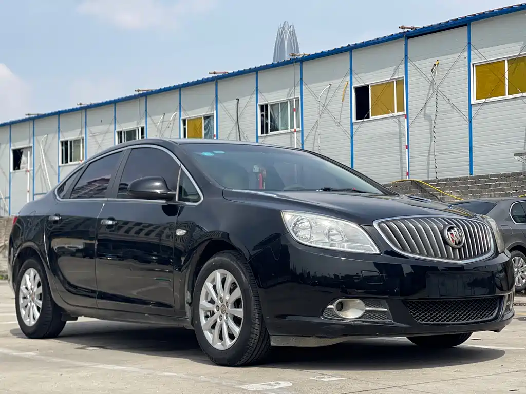 Buick Excelle 2014 — фото 3