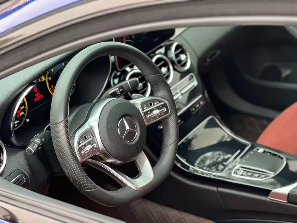 Mercedes-Benz C-Class 2020 — фото 10