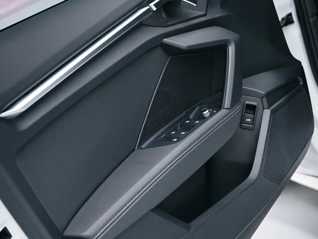 Audi A3 2021 — фото 15