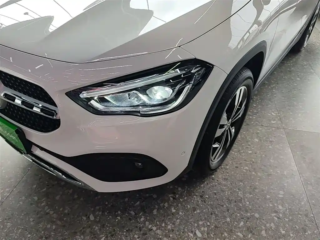 Mercedes-Benz GLA 2022 — фото 24