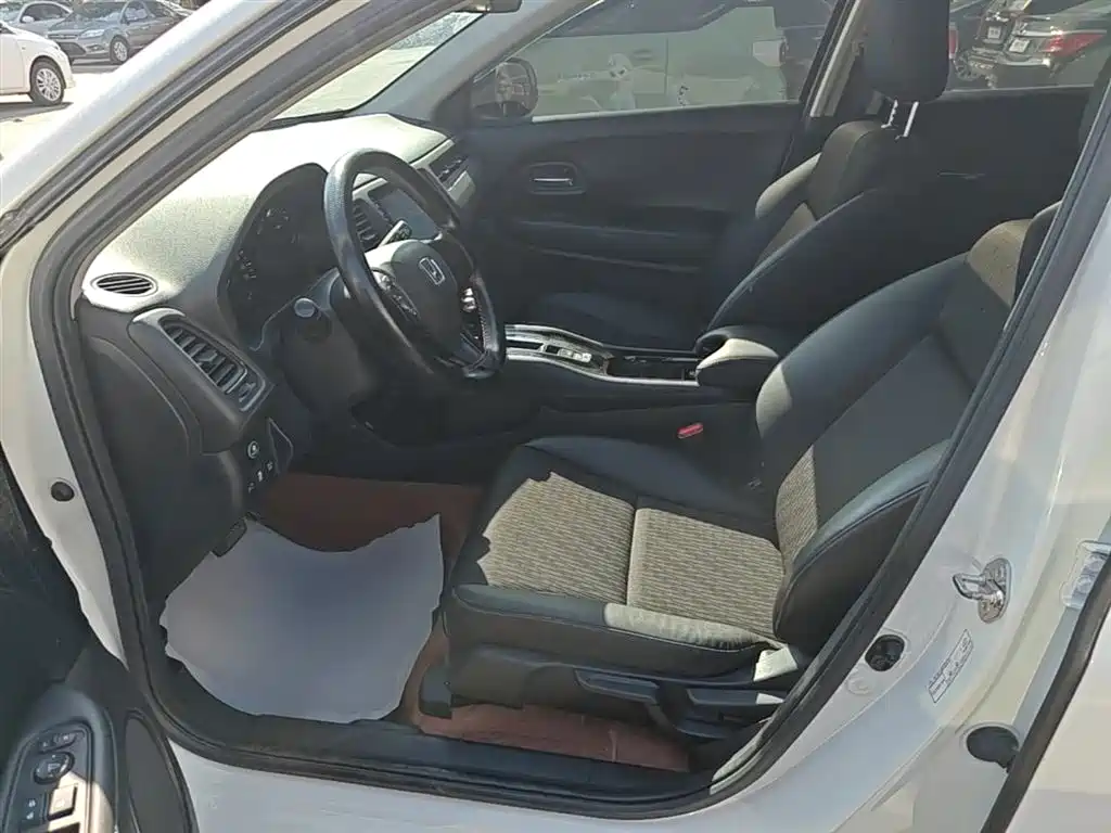 Honda Vezel 2021 — фото 15