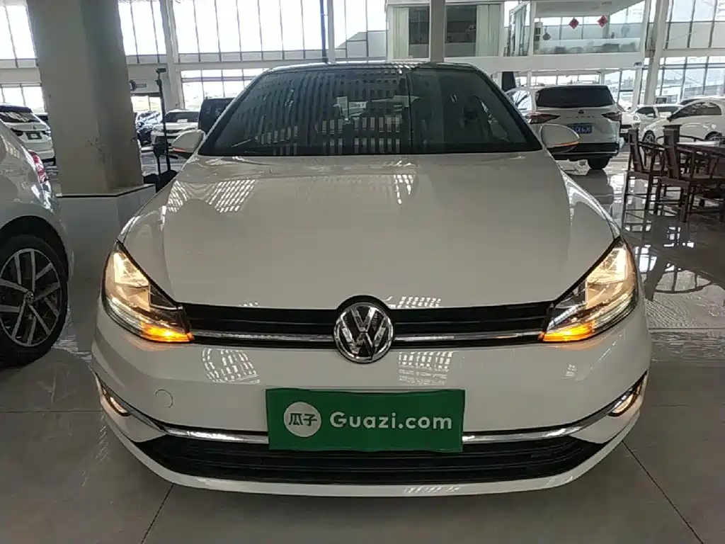 Volkswagen Golf 2020