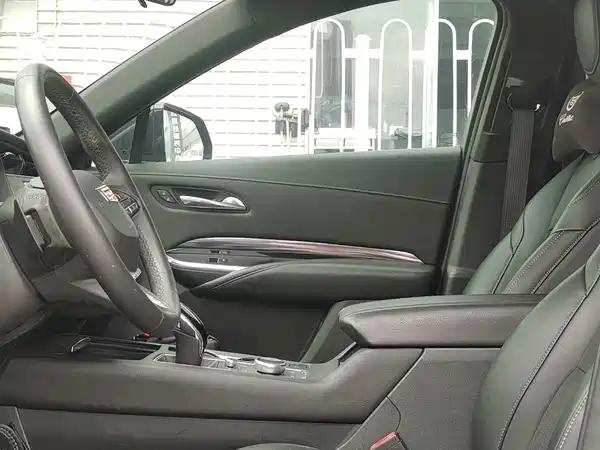 Cadillac XT4 2021