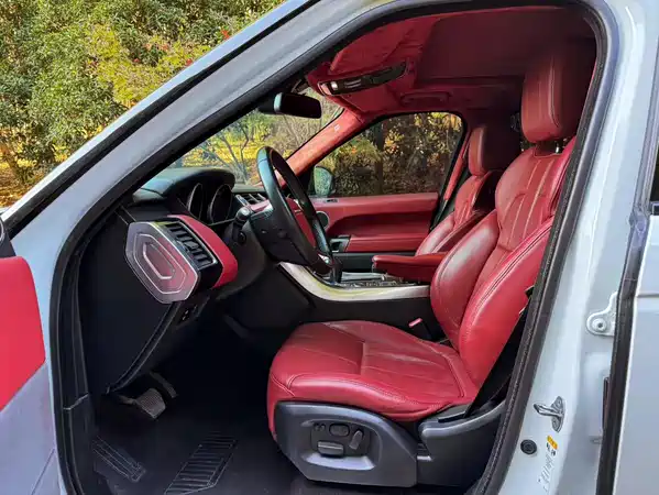 Land Rover Range Rover Sport 2014